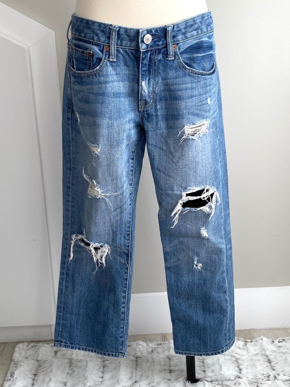 American Eagle 100% Cotton Boy Fit Cropped Distressed Jean - Size 6